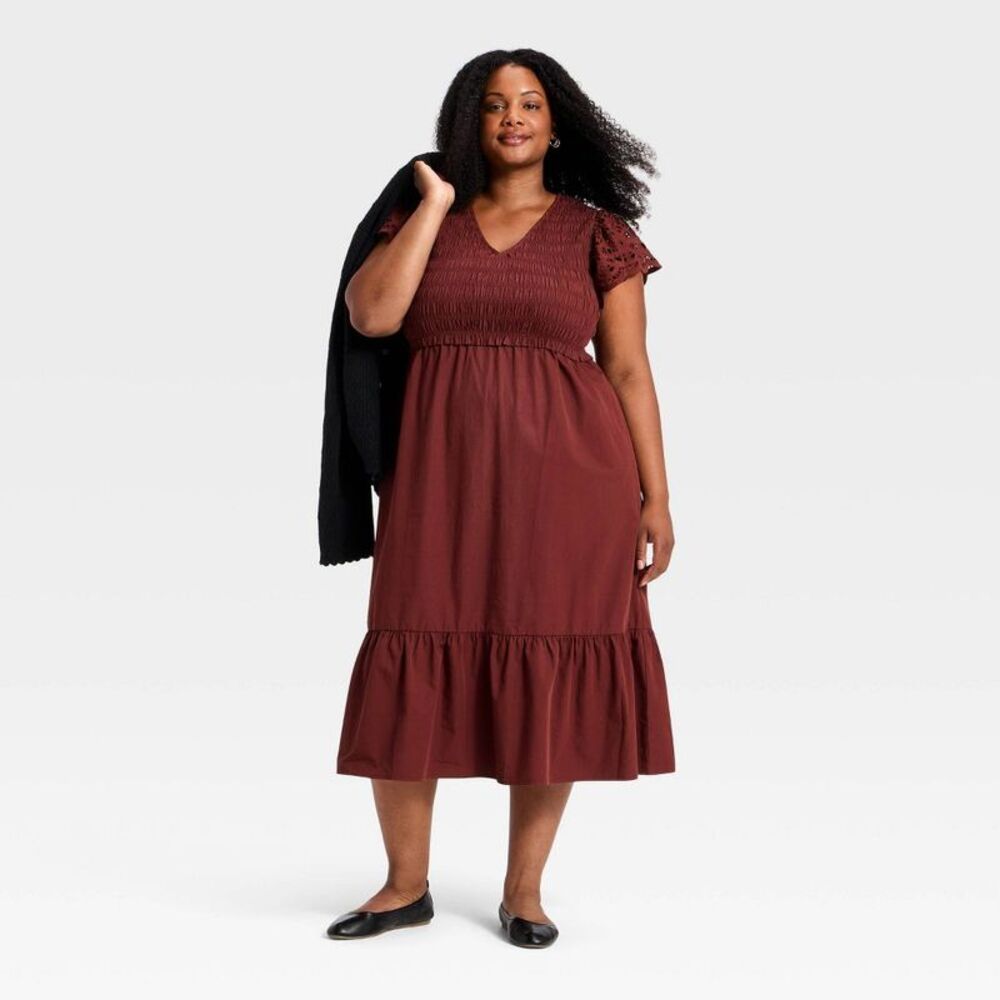 Open Box - Universal Thread - Women's Flutter Short Sleeve Smocked Mi Maroon - Picture 3 of 3